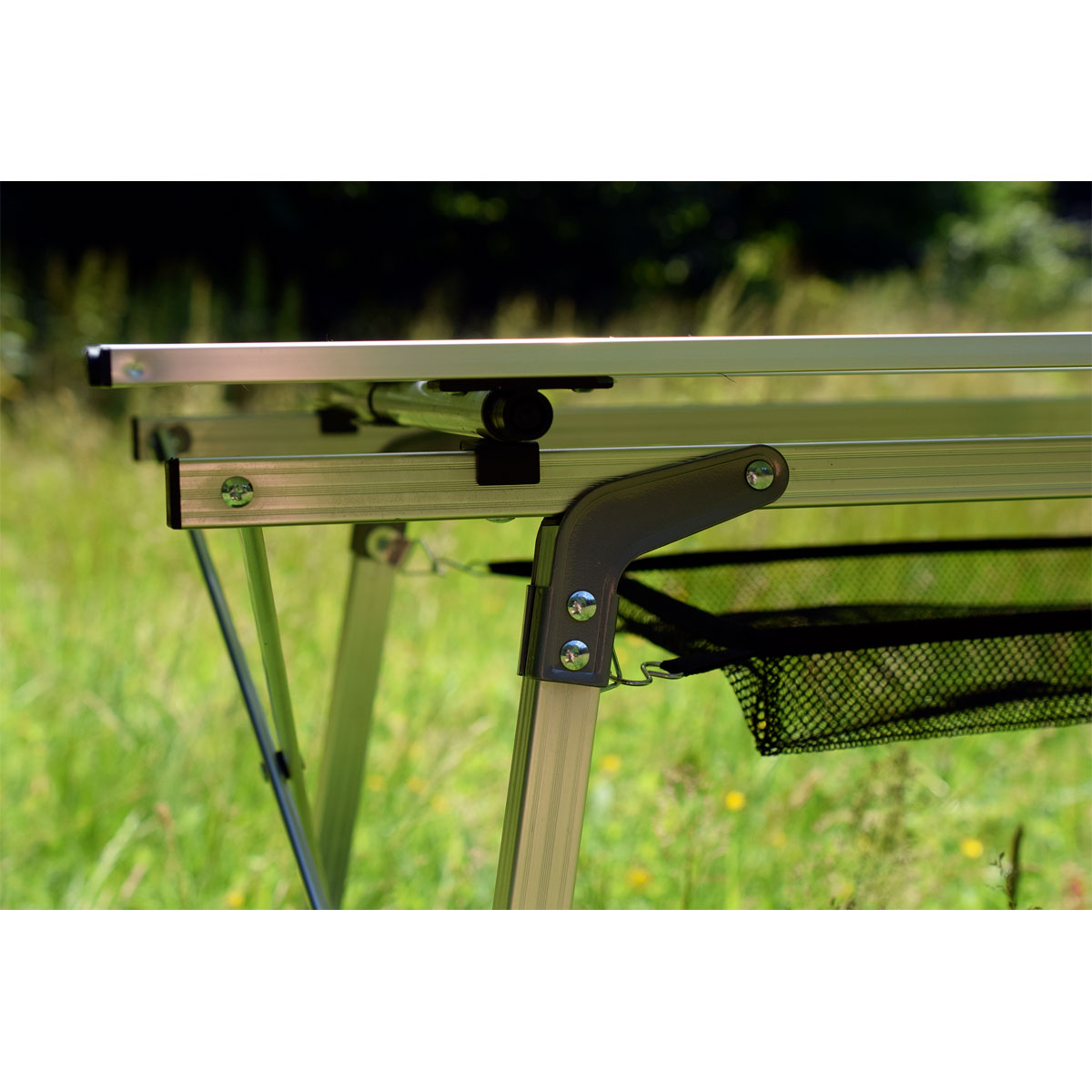 highfeld Klapptisch Campingtisch mit Ablagenetz Bild 9
