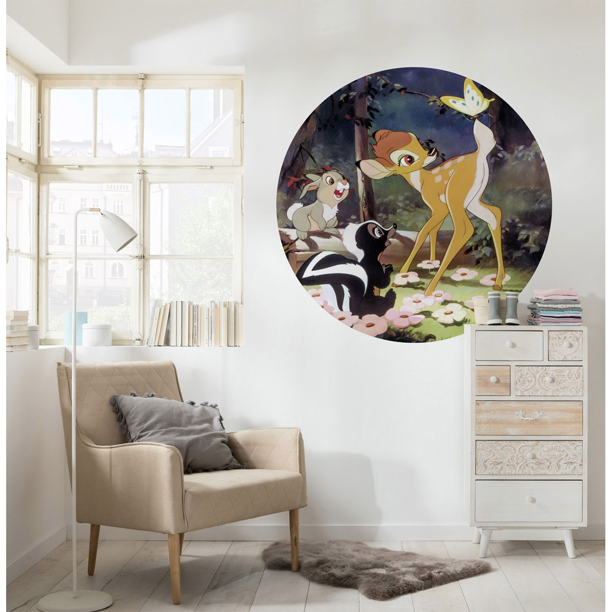 Komar Selbstklebende Vlies Fototapete rund Bambi Butterfly Durchmesser 125 cm