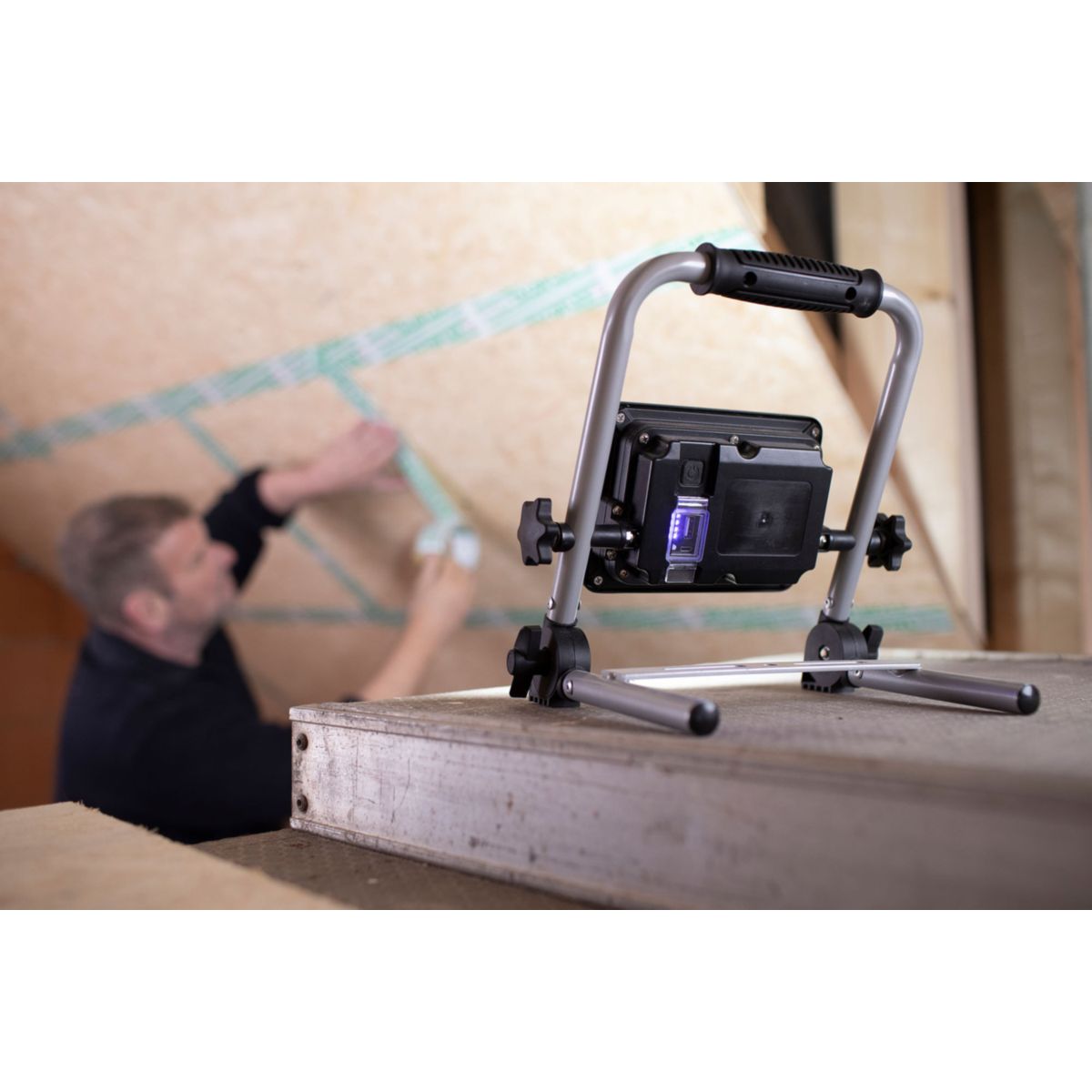 Brennenstuhl LED Strahler EL 2000 MA 20W Bild 7