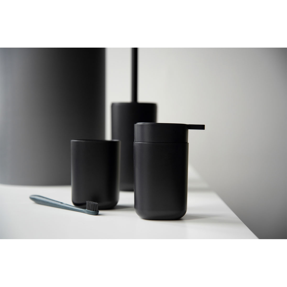 Wenko Seifenspender Davos schwarz Bild 3