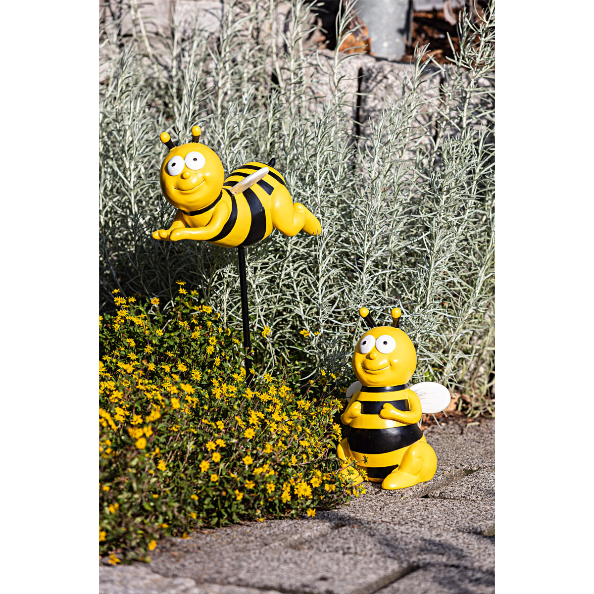 Biene sitzend 7 x 13 x 7,5 cm Bild 2