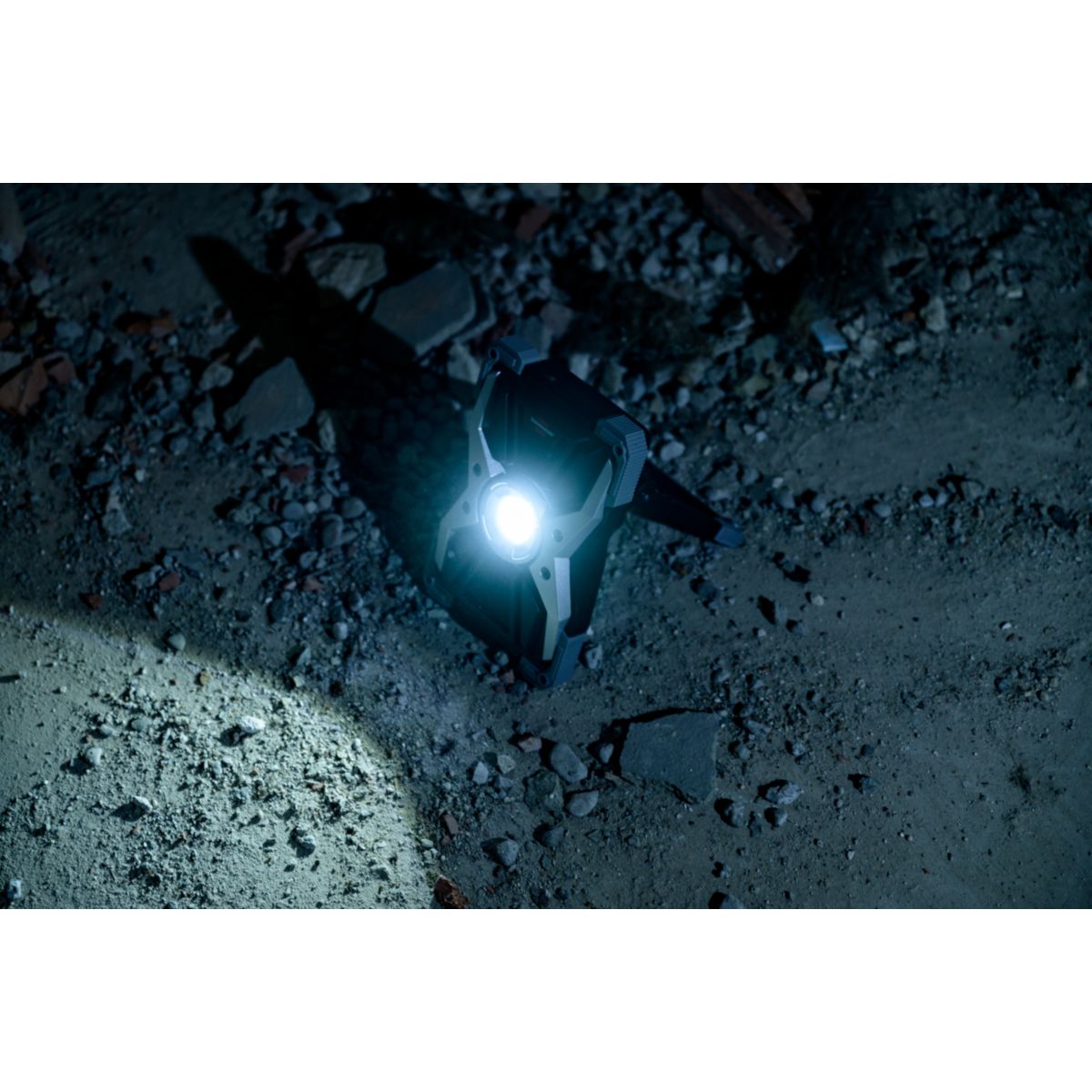 Brennenstuhl Mobiler LED Akku Strahler RUFUS 3000 MA 30W Bild 7