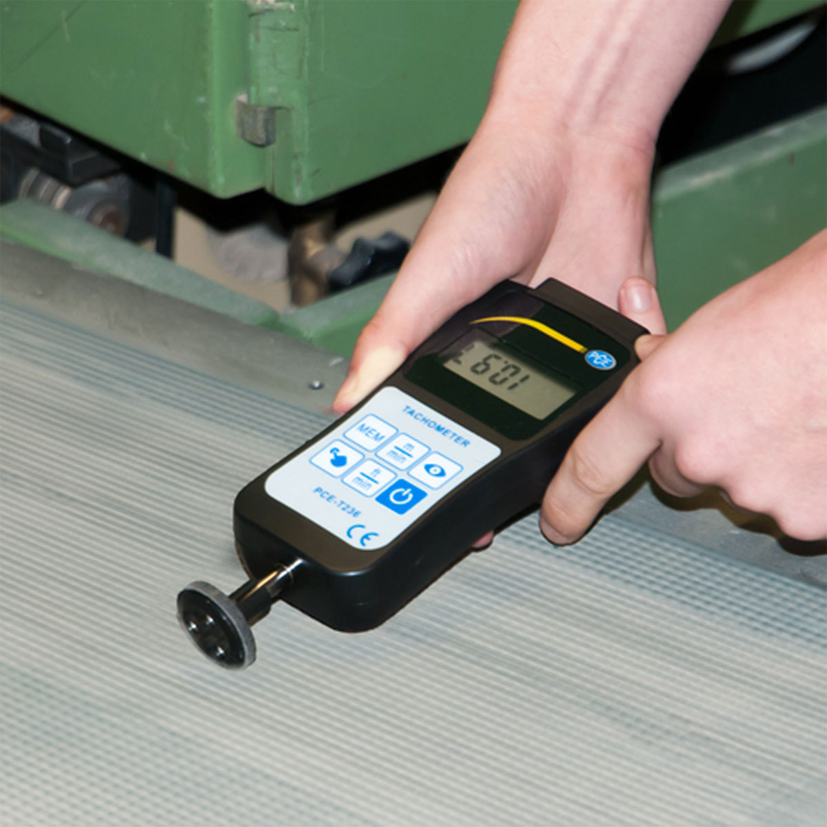 PCE Instruments Drehzahlmessgerät „PCE-T236“, Bild 7