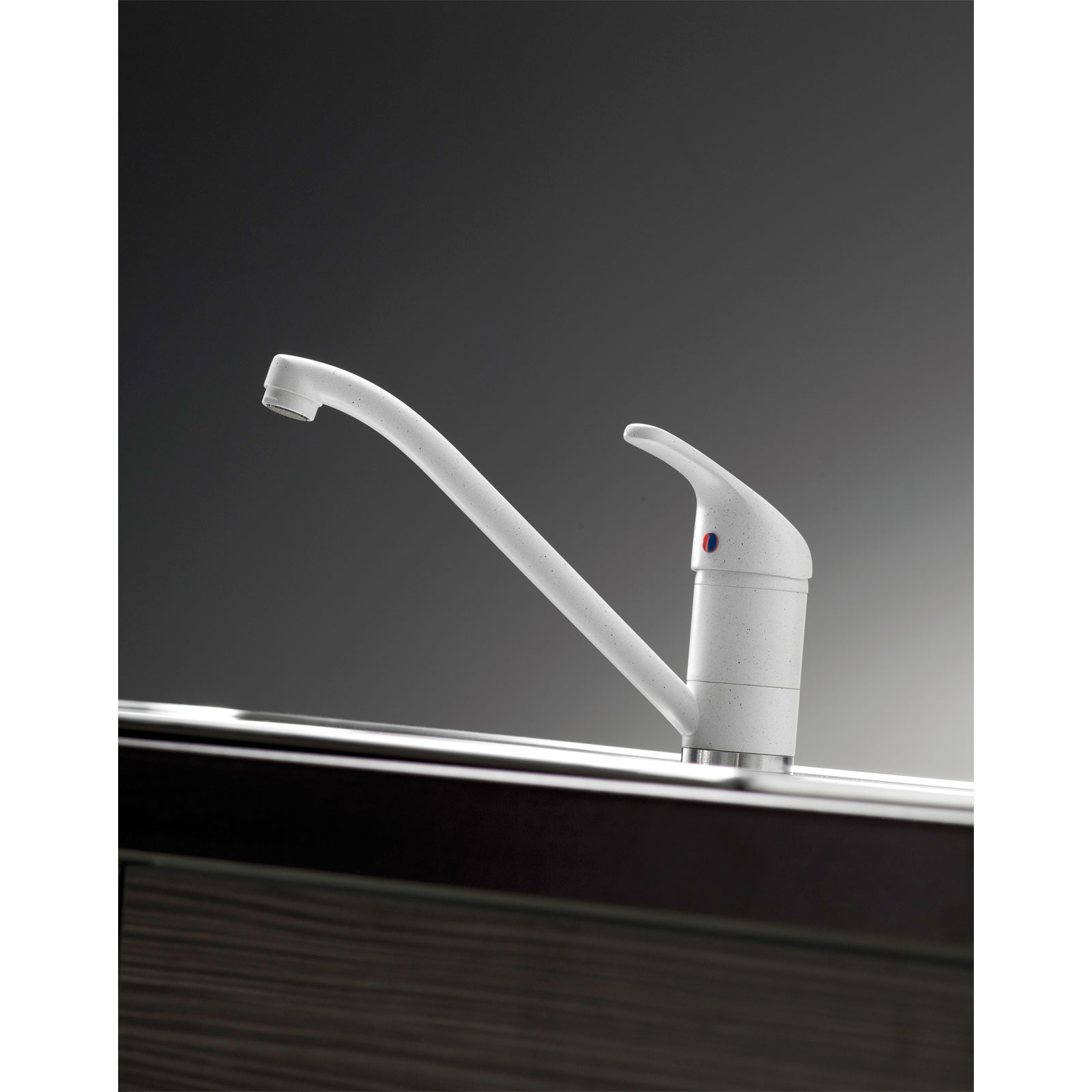 Pyramis Spültischarmatur „Modo“ Pyragranit snow schwenkbar Bild 2
