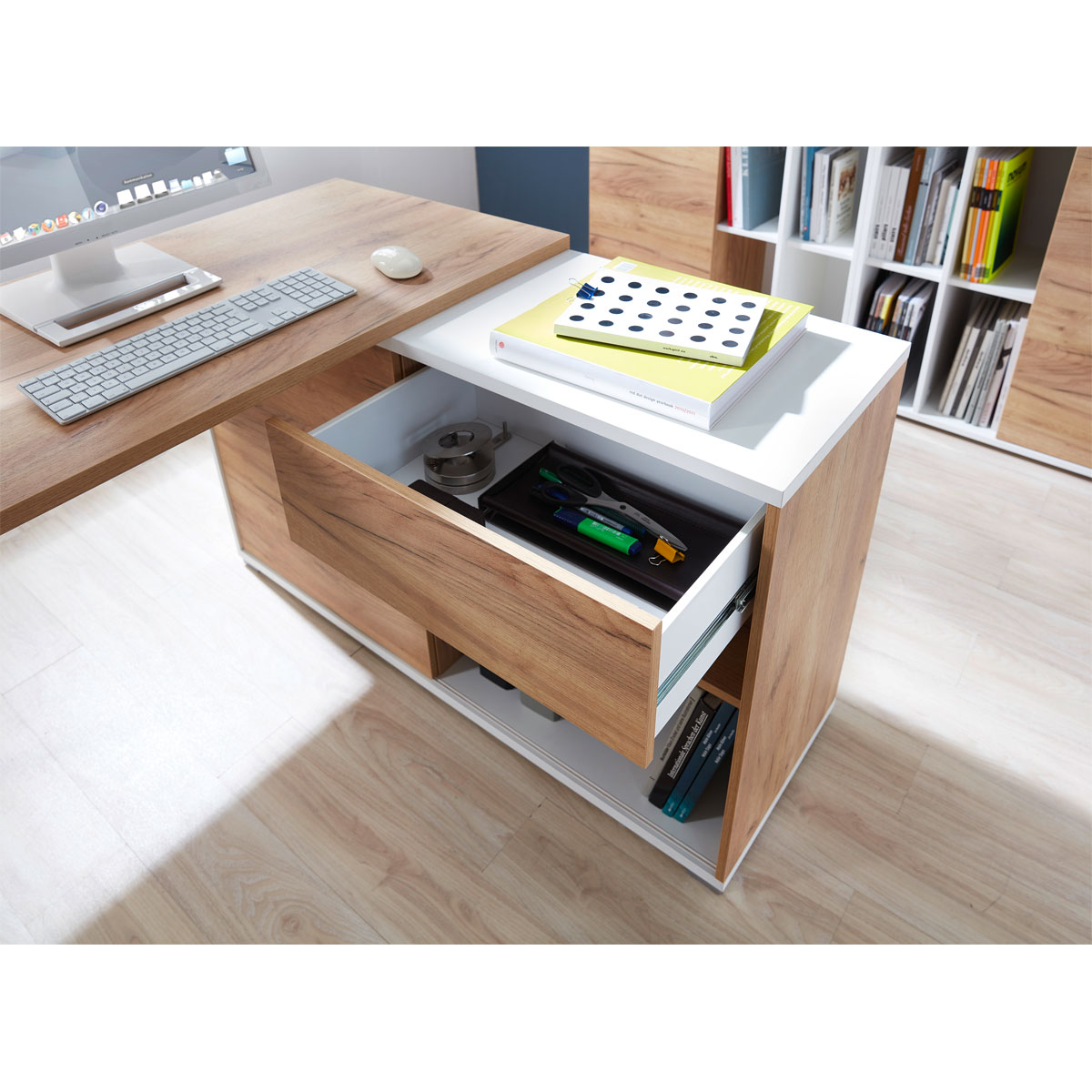 Schreibtisch Lionel mit integriertem Sideboard 120 x 75 x 117 cm weiß/Navarra-Eiche-Nachbildung Bild 5