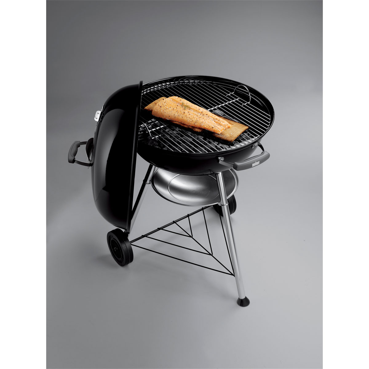 Weber compact kettle 57 cm discount