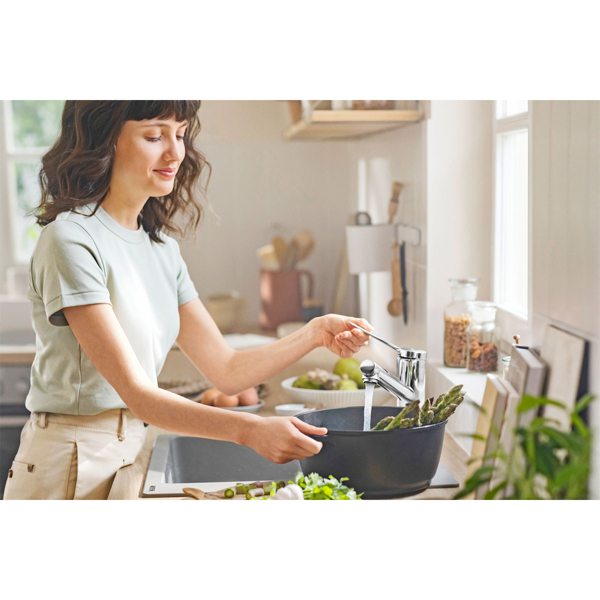 Hansgrohe Spültischarmatur Zesis M33 chrom Bild 5