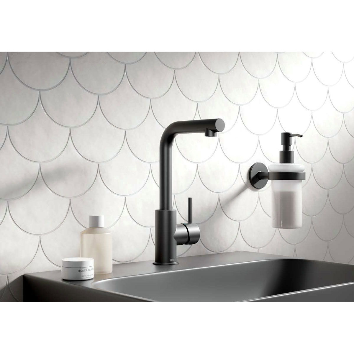 Lenz  Waschtischarmatur HOKU schwarz Bild 2