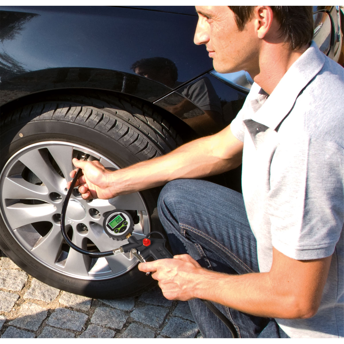 Einhell Reifenfüllmesser digital Bild 2