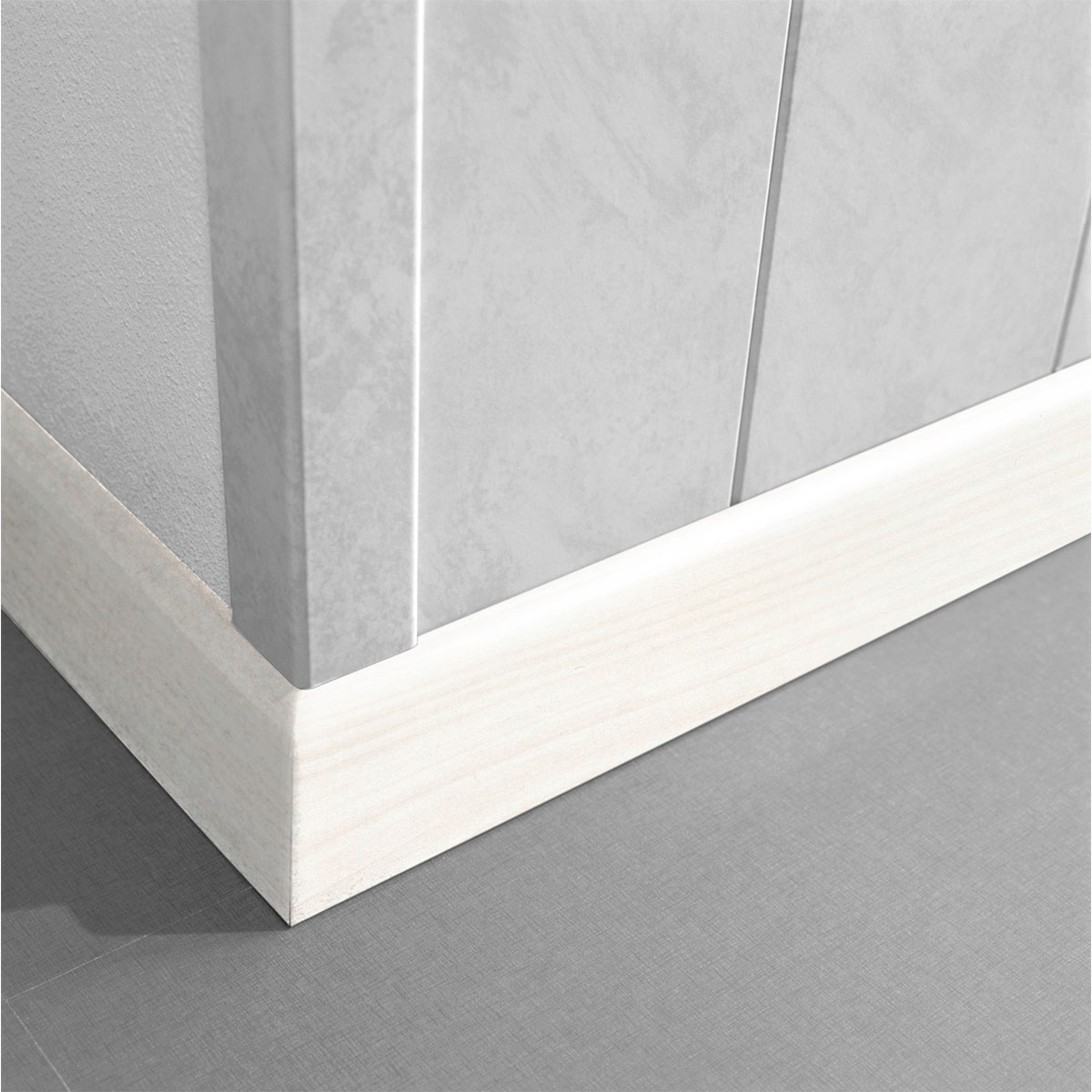 Fußleiste Birnbaum 2,6 m Bild 2