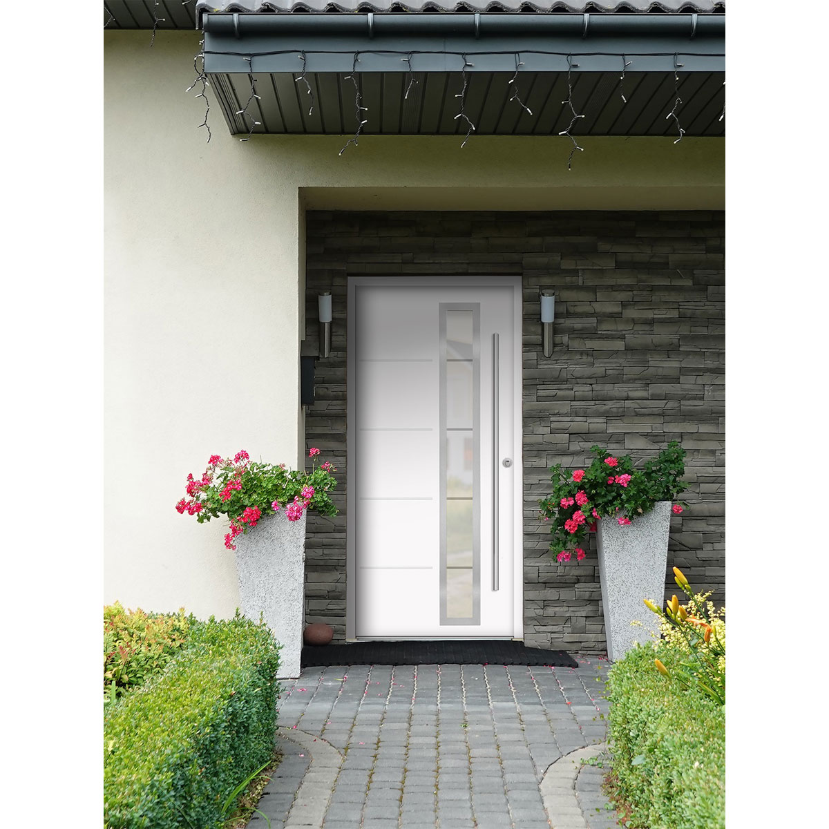 SplenDoor  Premium-Haustür Passivedoor Uppsala RC2 energiesparend einbruchsicher weiss 110 x 210 cm rechts Bild 2