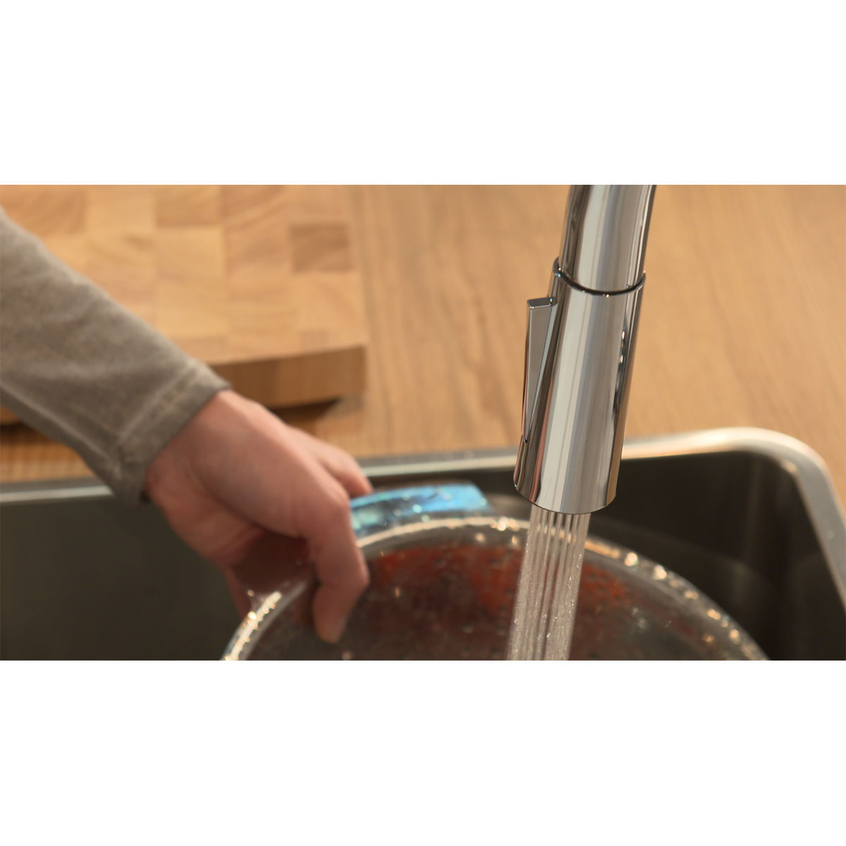 Hansgrohe  Einhebel-Küchenmischer 200 Talis M51 Ausziehbrause 2 Strahlarten Chrom Bild 3