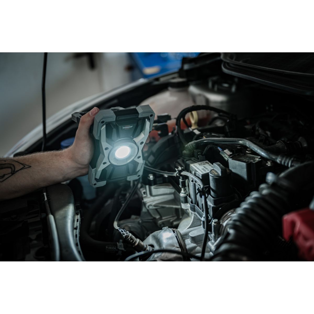 Brennenstuhl Mobiler LED Akku Strahler RUFUS 3000 MA 30W Bild 8