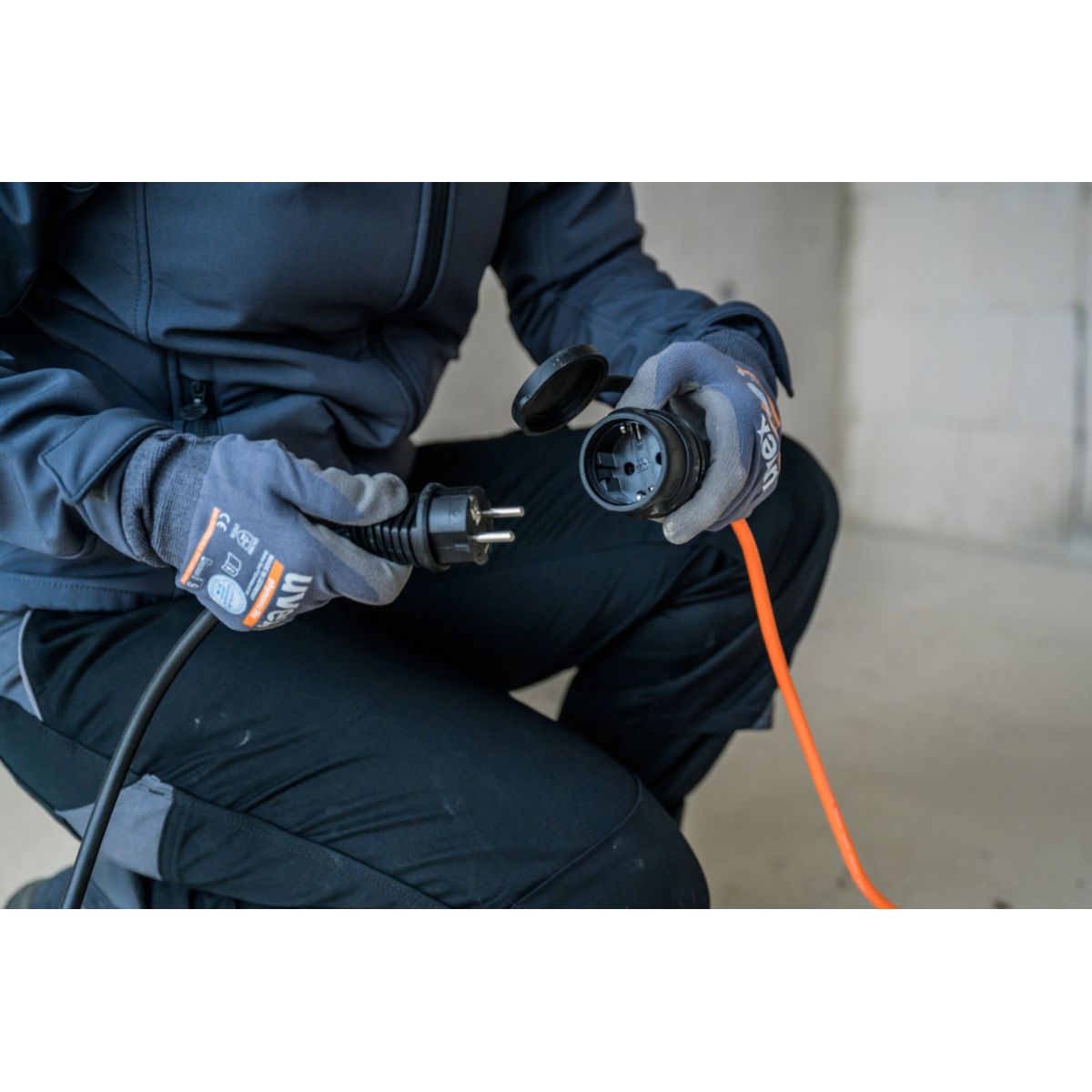 Brennenstuhl BREMAXX Verlängerungskabel IP44 10m Bild 2