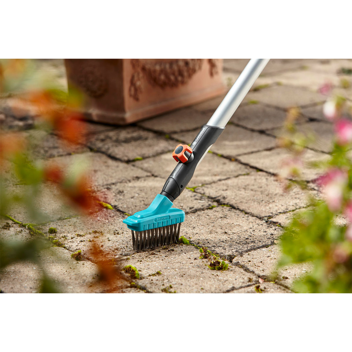 Gardena CombisystemSet mit Besen und Fugenbuerste 3teilig 246016