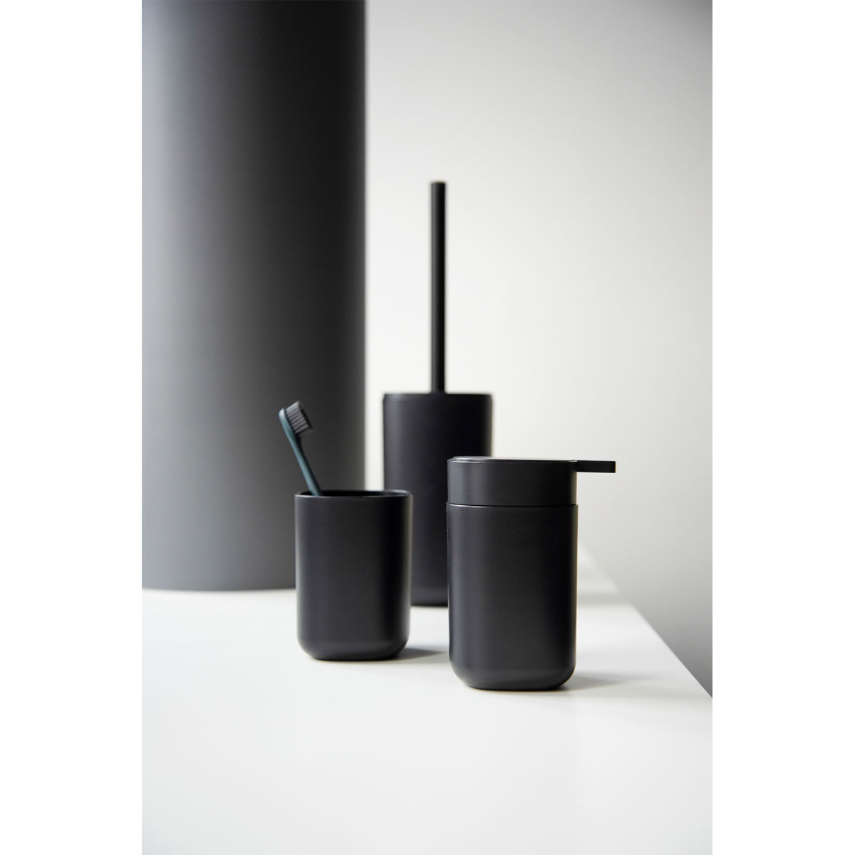 Wenko Seifenspender Davos schwarz Bild 2