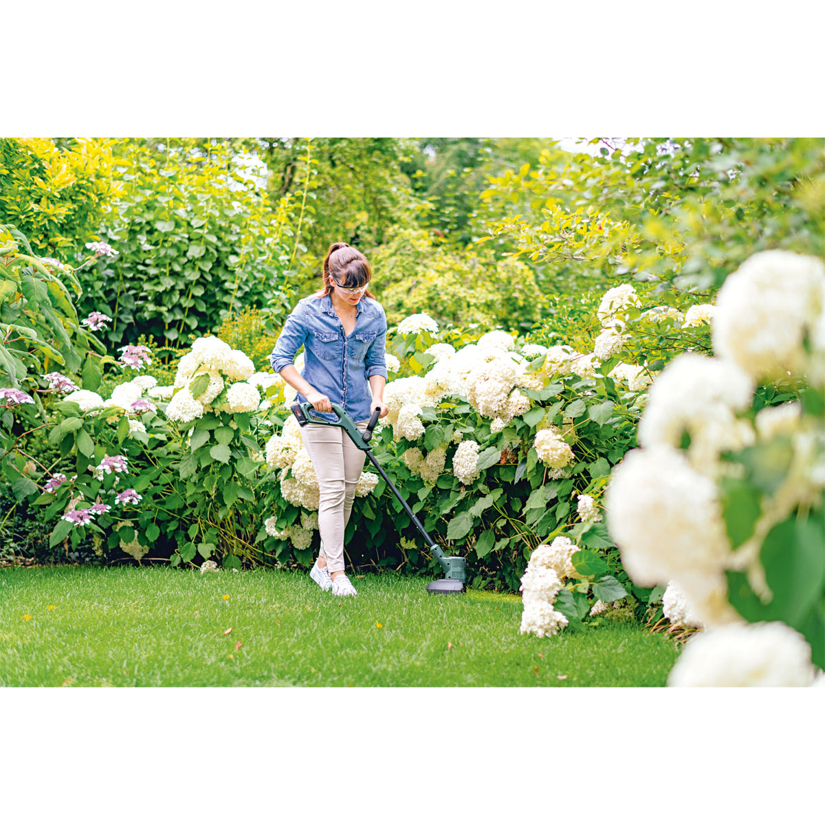 Bosch   Elektro-Rasentrimmer EasyGrassCut23 Bild 5