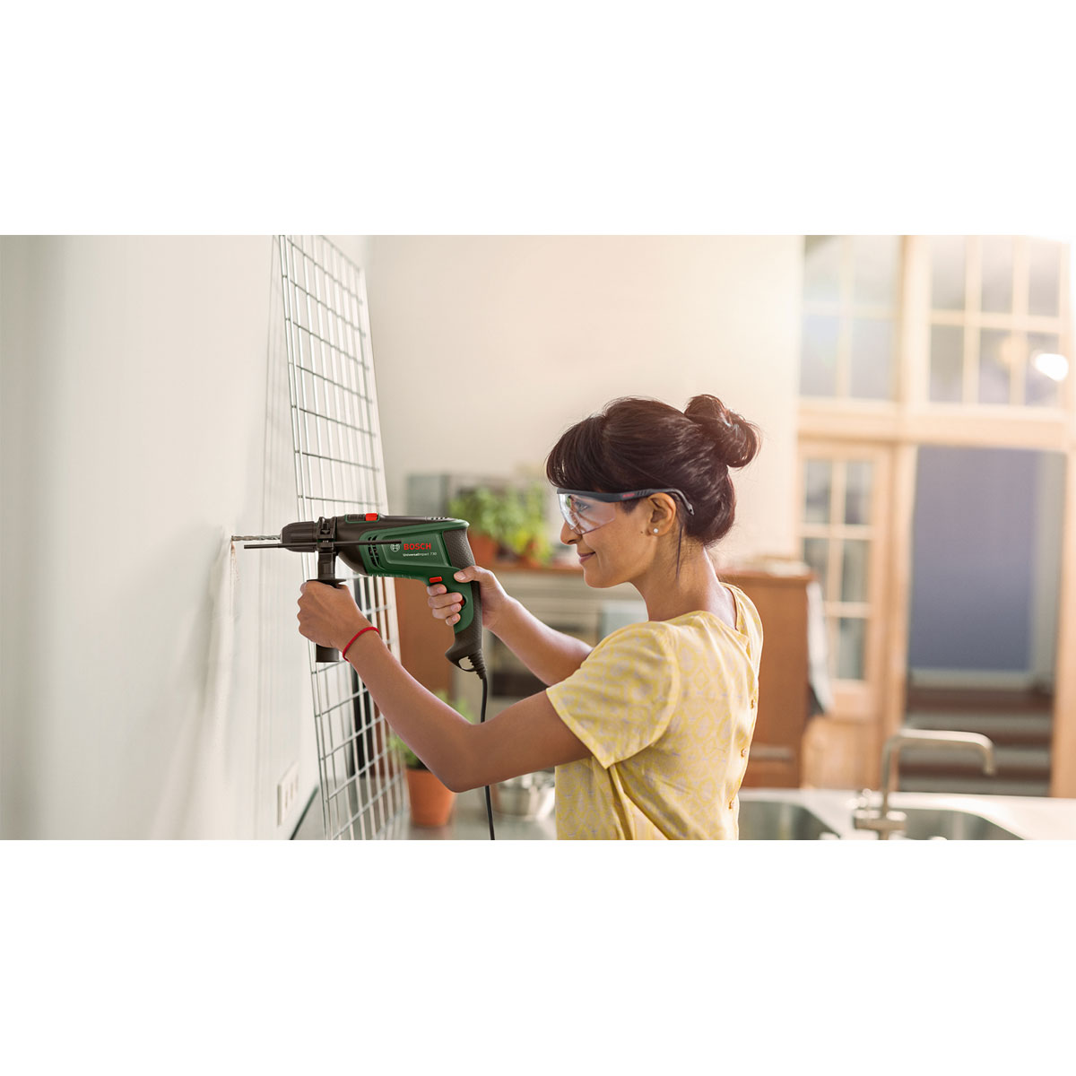 Bosch Schlagbohrmaschine Universal Impact 730 Bild 8