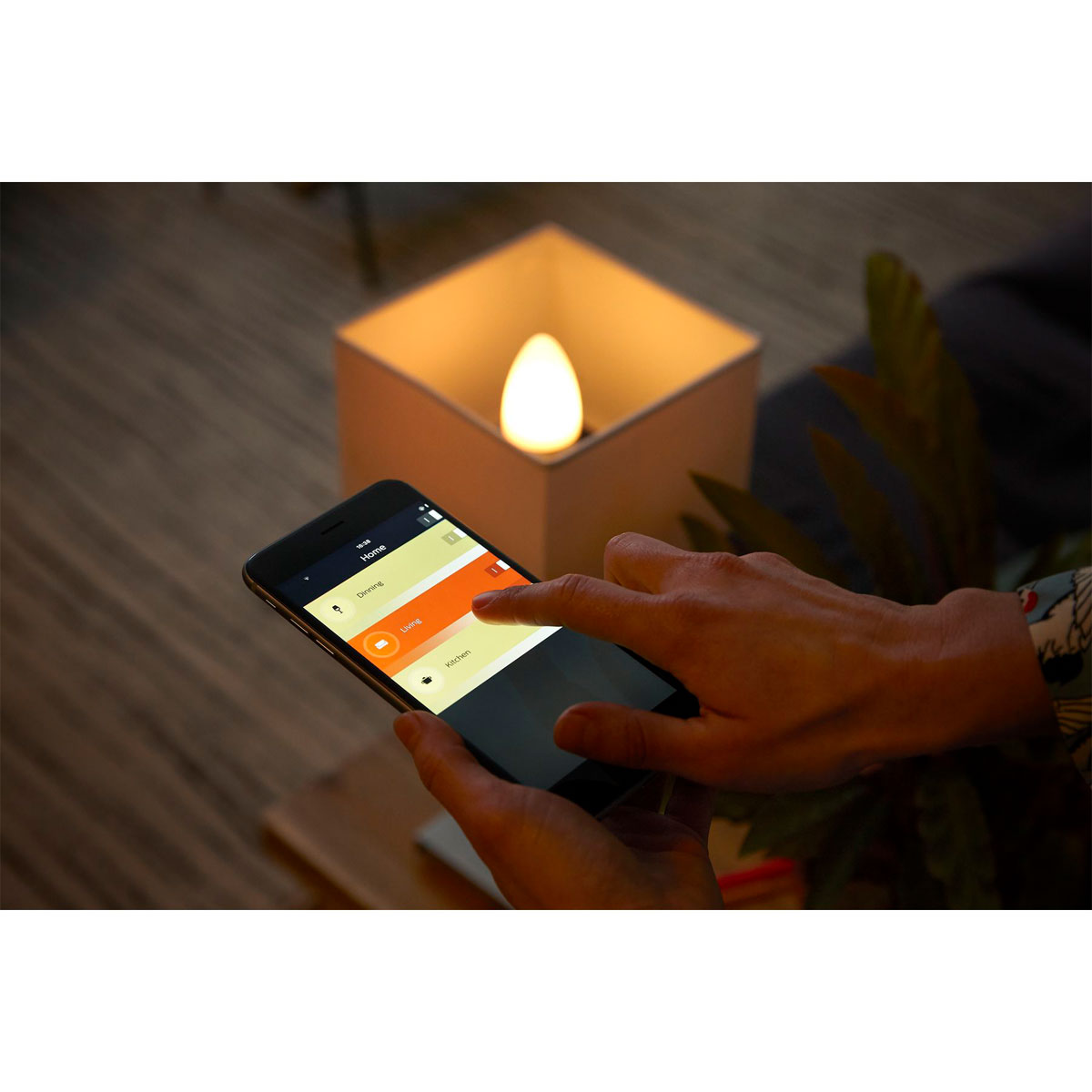 Philips Hue LED-Kerze White 5,5W 2 Stück Bild 4