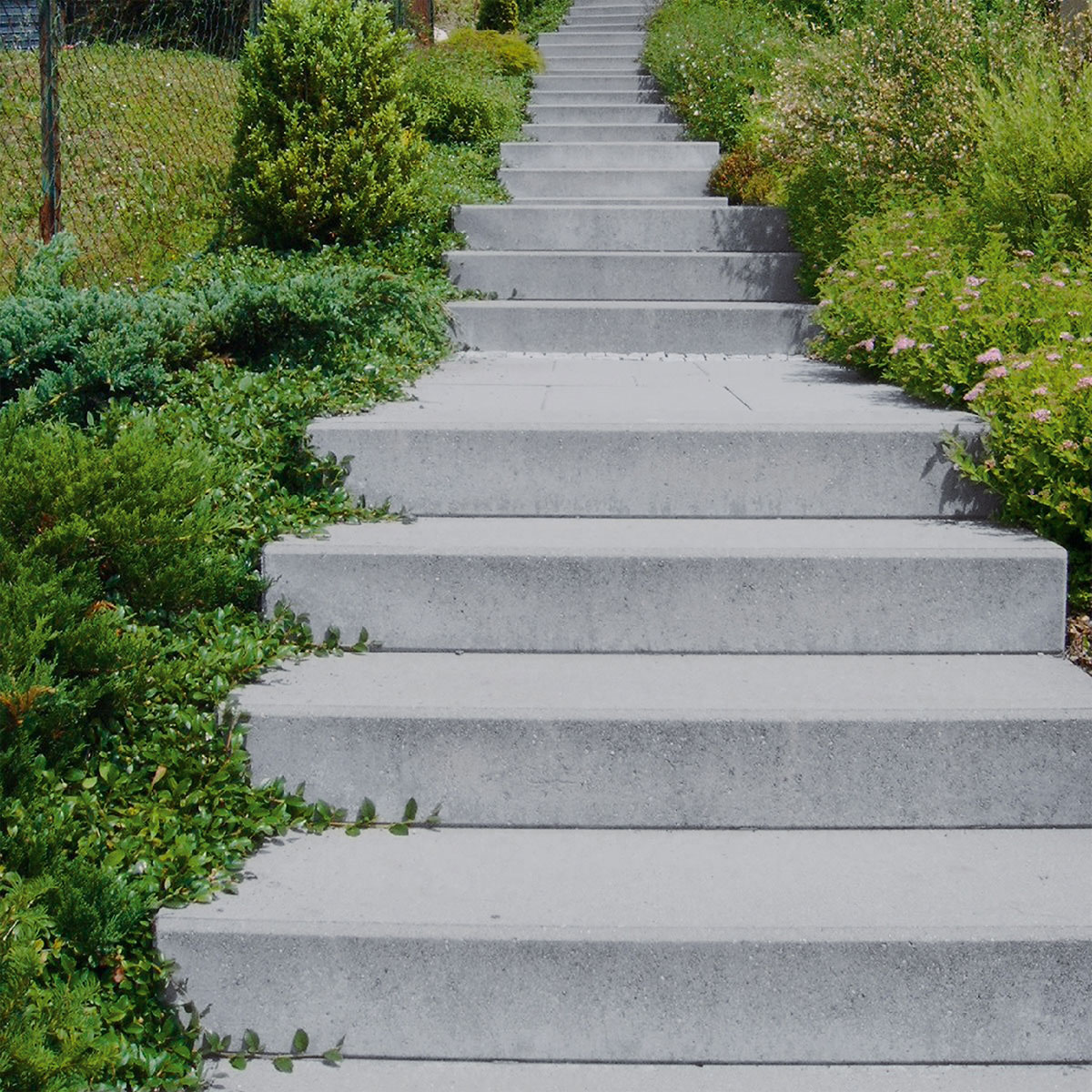 Diephaus  Blockstufe grau 125 x 35 x 15 cm Bild 2