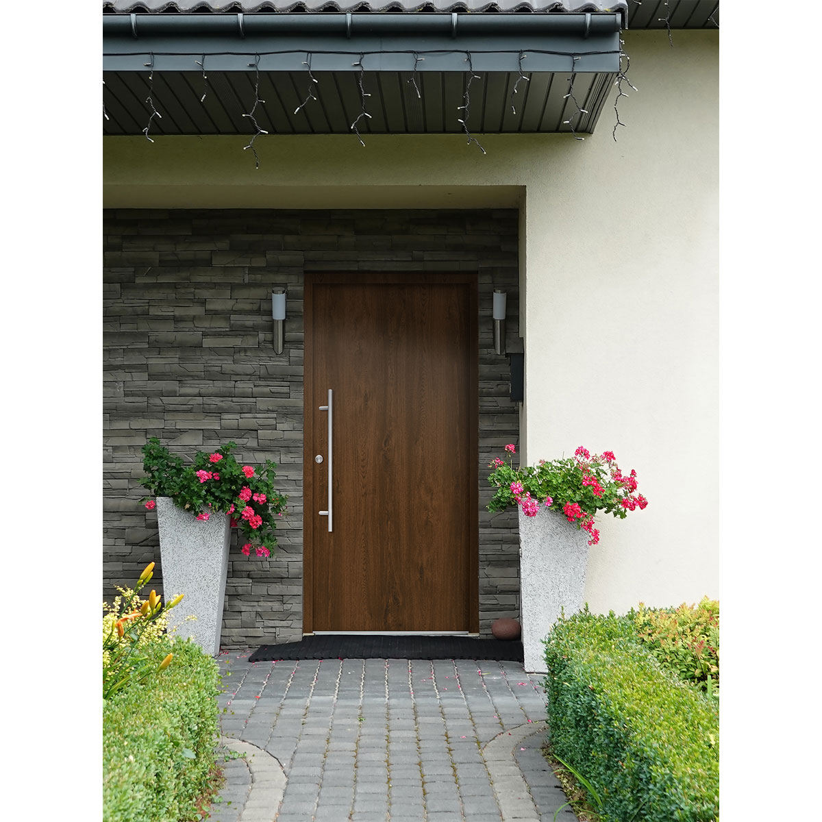 SplenDoor  Premium-Haustür Passivedoor Ribe energiesparend nussbaum 110 x 210 cm links Bild 2