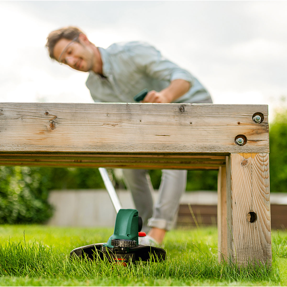 Bosch  Akku-Rasentrimmer UniversalGrassCut 18V Bild 10