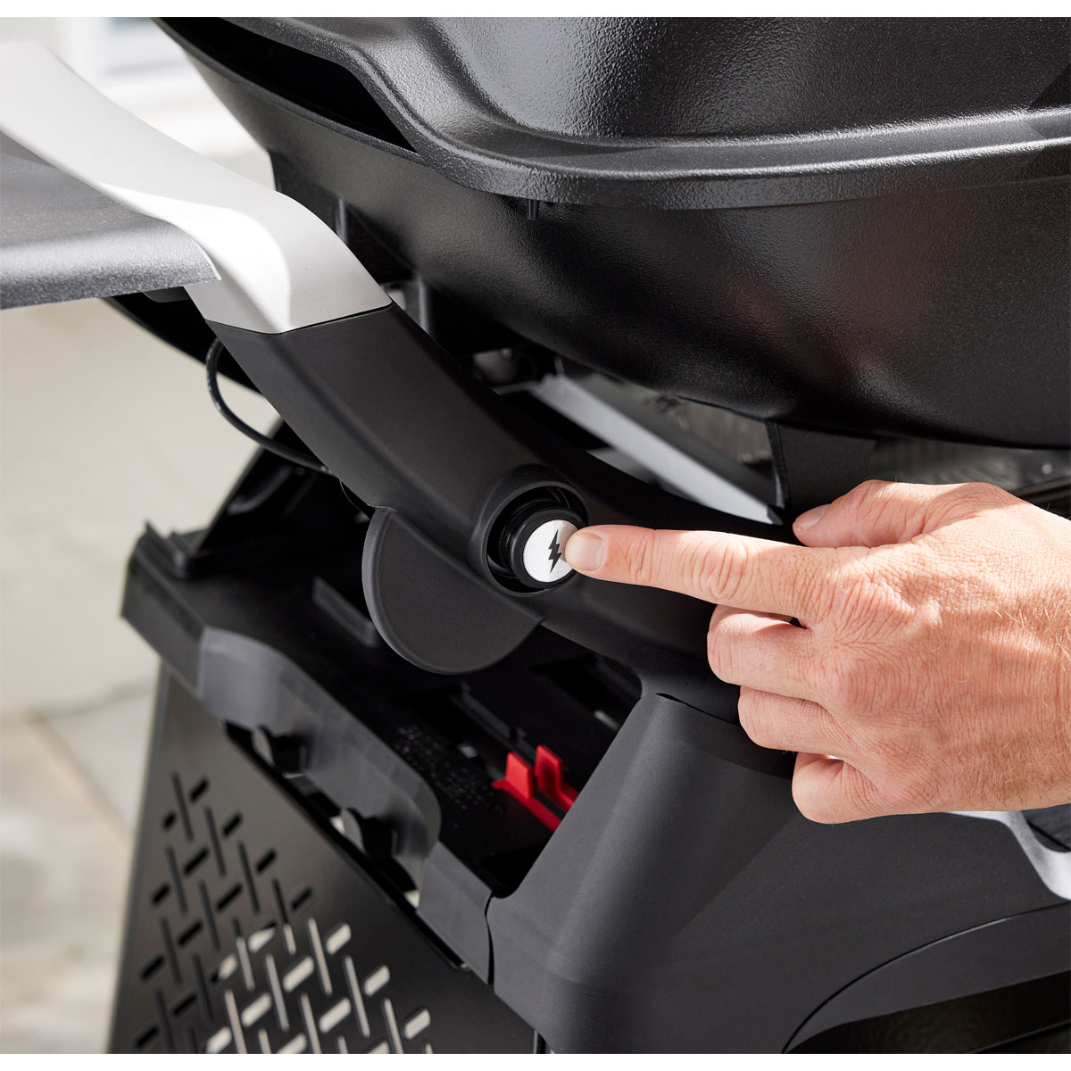 Weber  Gasgrill mit Stand Q2200N Bild 4