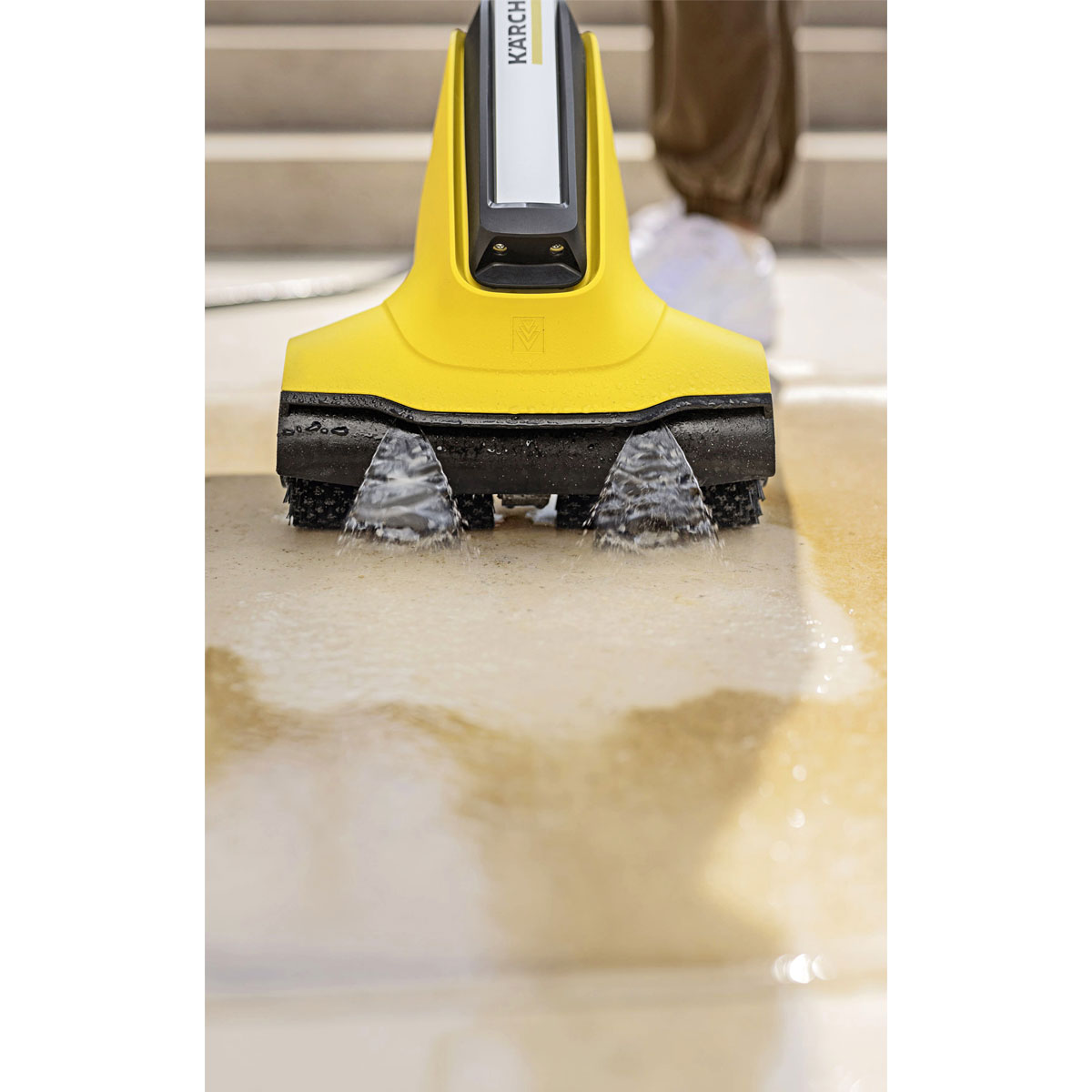 Kärcher Akku-Terrassenreiniger PCL 3-18 Bild 7