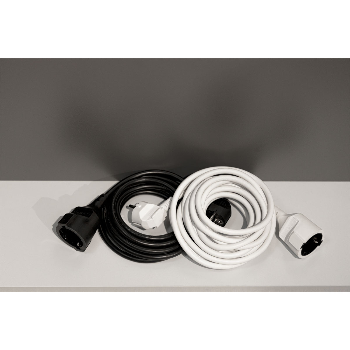 REV Ritter Verlängerung Schutzkontakt Kunststoff H05VV-F 3G1,5² 3m weiß Bild 3