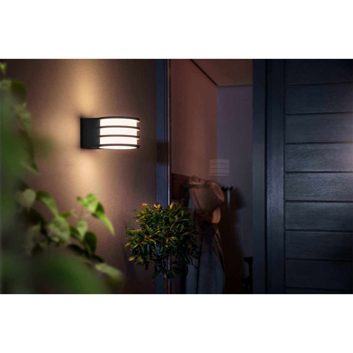 Philips Hue LED-Wandleuchte Lucca anthrazit Bild 5