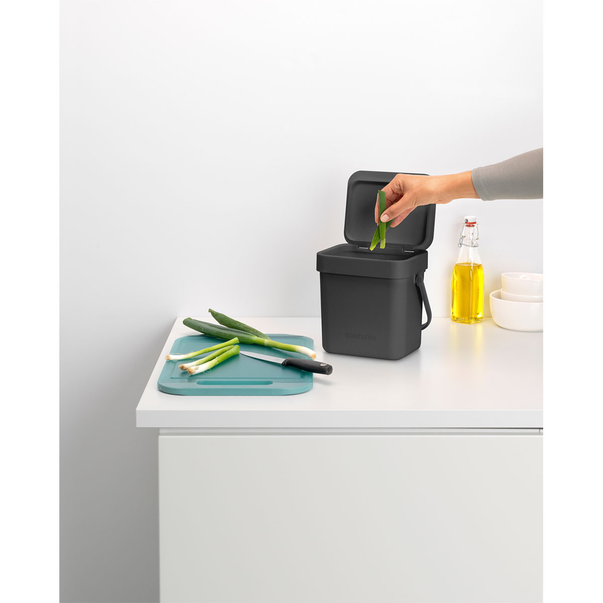 Brabantia Abfalleimer Sort & Go 18,8 x 18,1 x 13,9 cm grau Bild 6