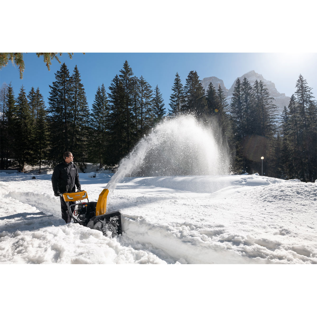 Stiga  Benzin-Schneefräse ST 5262 P 62 cm 5,2 kW Bild 4