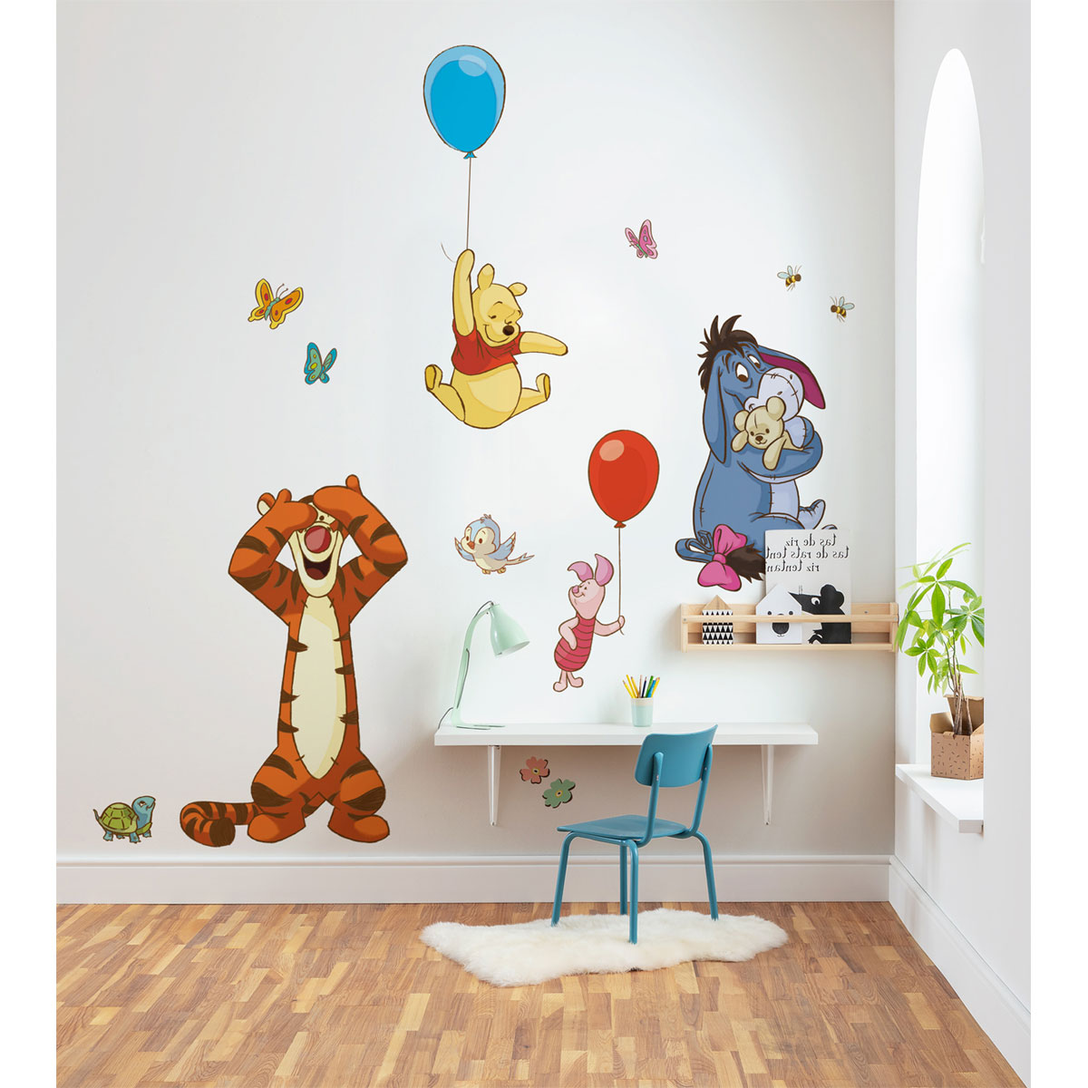 Komar Selbstklebende Vlies Wandtattoo Winnie the Pooh and Friends XXL 127x200 cm