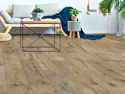 Bodenbelag aus Holz im Wohnzimmer