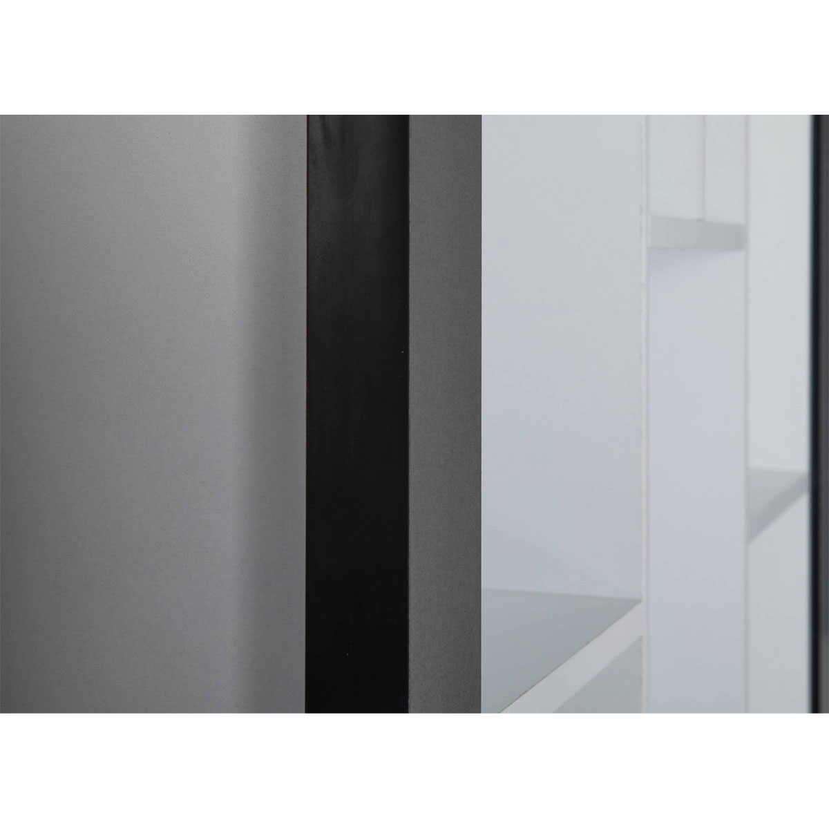 Kollektor „Quarium“, schwarz-weiß Bild 4