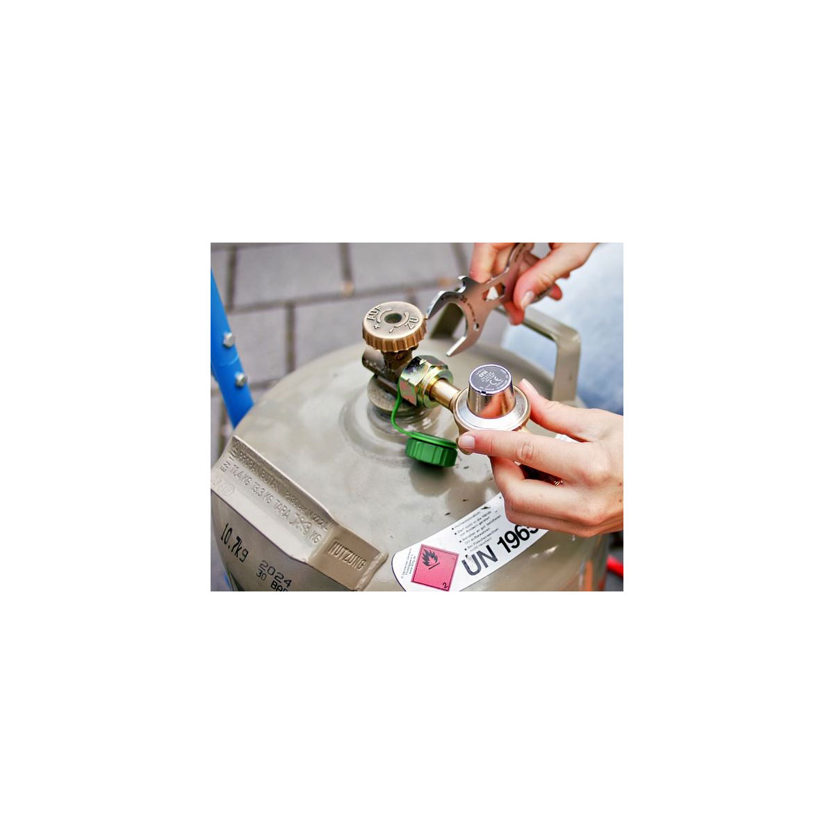 CFH Propan-Druckregler DR 112 2,5 bar Bild 3