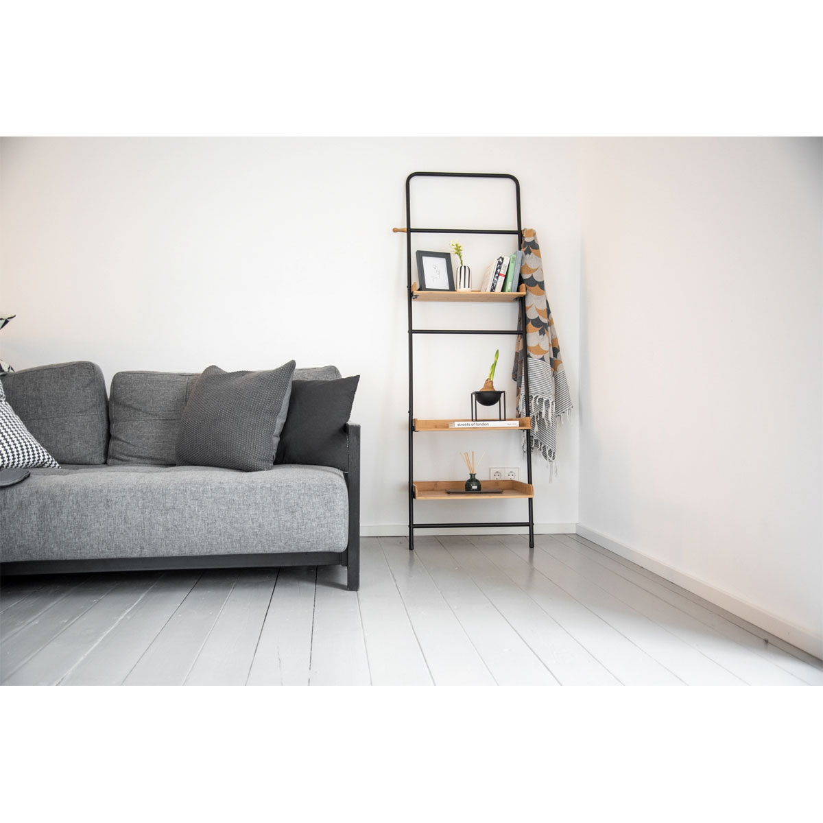 Wenko  Standregal Loft Wohnregal Badezimmerregal aus Bambus Bild 8